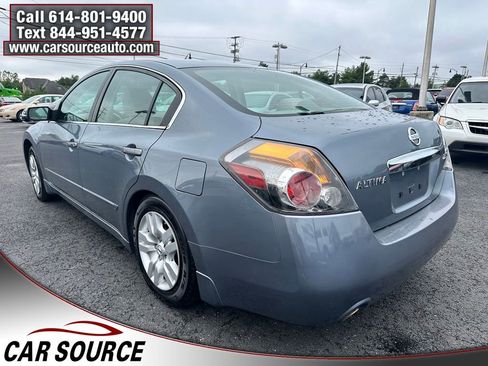 Used 2010 Nissan Altima 2.5 S FWD image 4