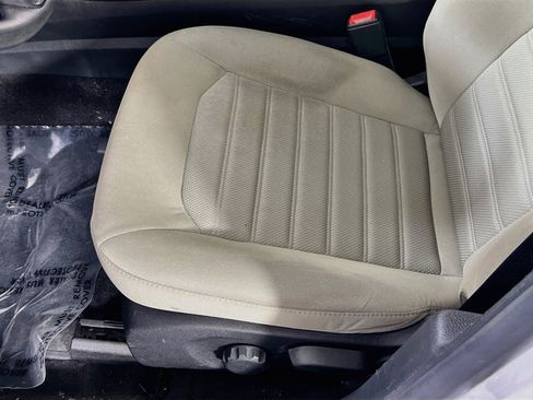Used 2020 Ford Fusion S FWD image 18