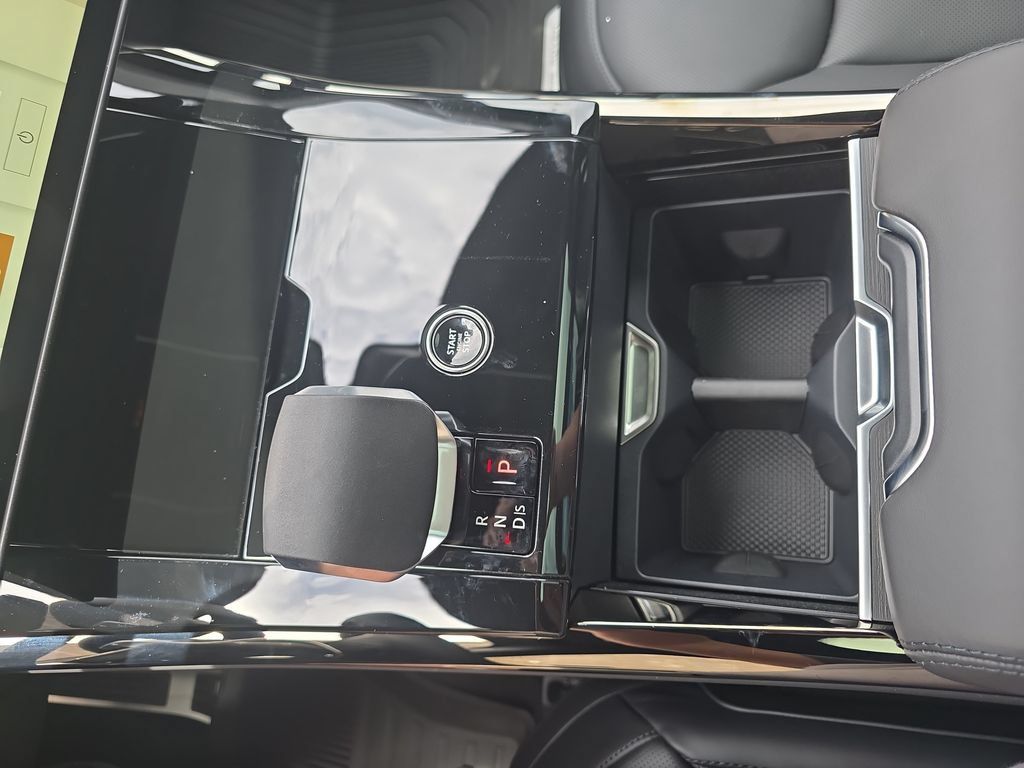 New 2026 Land Rover Range Rover Sport Dynamic SE AWD/4WD image 18