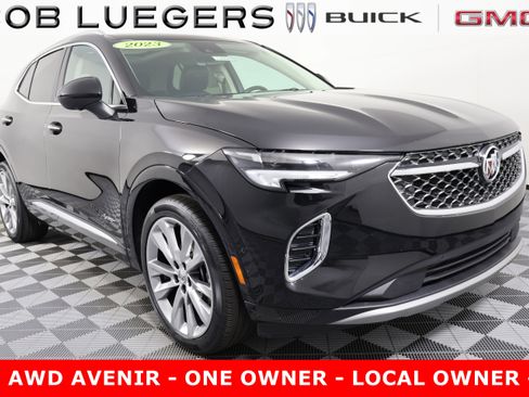 Used 2023 Buick Envision Avenir image 1