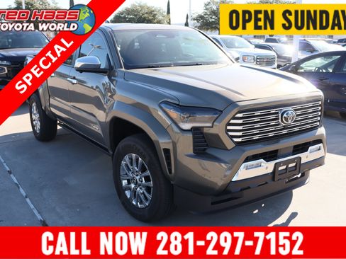 Certified 2025 Toyota Tacoma Limited image 1