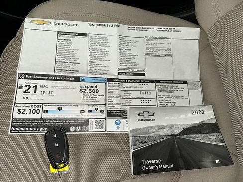 Certified 2023 Chevrolet Traverse LS image 14