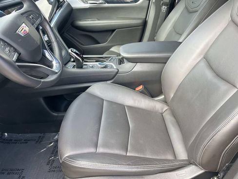 Certified 2023 Cadillac XT6 Premium Luxury w/ Technology Package image 29
