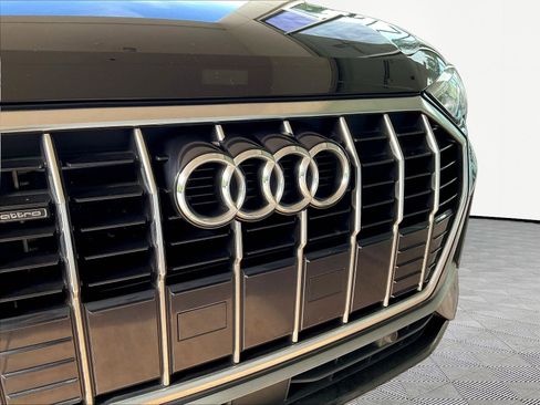 Used 2021 Audi Q3 2.0T Premium w/ Convenience Package AWD/4WD image 29