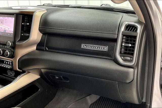 Used 2022 RAM 1500 Laramie AWD/4WD image 17