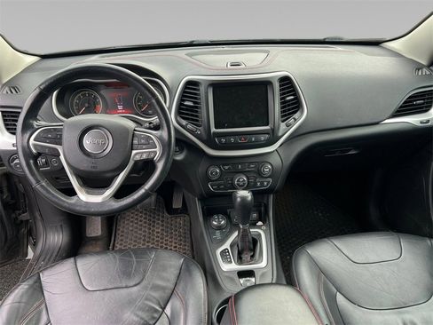 Used 2014 Jeep Cherokee Trailhawk w/ Technology Group image 11