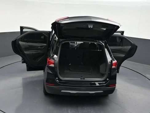 Used 2023 Chevrolet Equinox LT FWD image 40