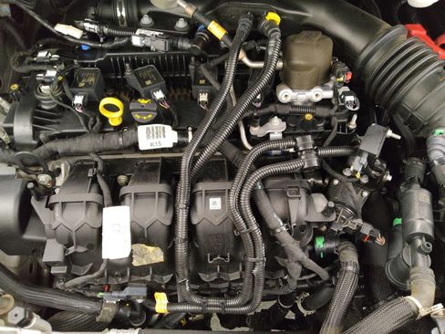 Used 2019 Ford Edge SEL w/ Equipment Group 201A FWD image 30