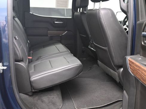 Used 2021 Chevrolet Silverado 1500 High Country w/ Technology Package image 11