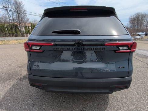 Certified 2026 Toyota Grand Highlander AWD image 6