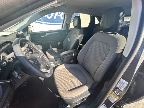 Certified 2022 Ford Escape SE w/ Convenience Package FWD image 12