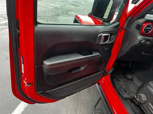Used 2020 Jeep Gladiator Rubicon AWD/4WD image 22