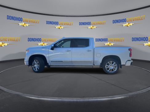 New 2026 Chevrolet Silverado 1500 High Country AWD/4WD image 8