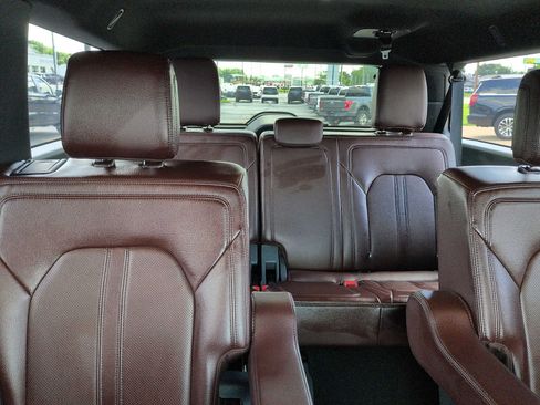 Certified 2024 Ford Expedition Max Limited AWD/4WD image 11