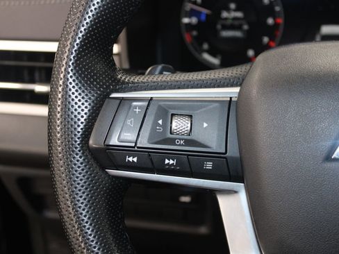 Used 2024 Mitsubishi Outlander SEL image 38