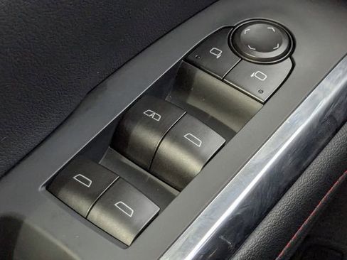 Used 2026 Chevrolet Traverse Z71 w/ Enhanced Driving Package AWD/4WD image 34