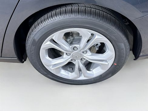 New 2026 Honda Accord LX image 34