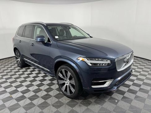 Used 2024 Volvo XC90 T8 Ultimate w/ Protection Package Premier AWD/4WD image 3