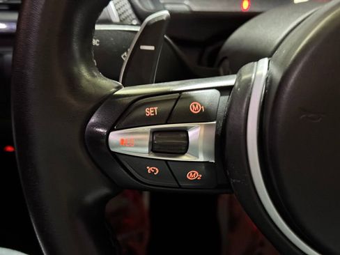 Used 2018 BMW M4 Coupe w/ Competition Package image 20