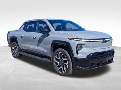New 2025 Chevrolet Silverado EV RST