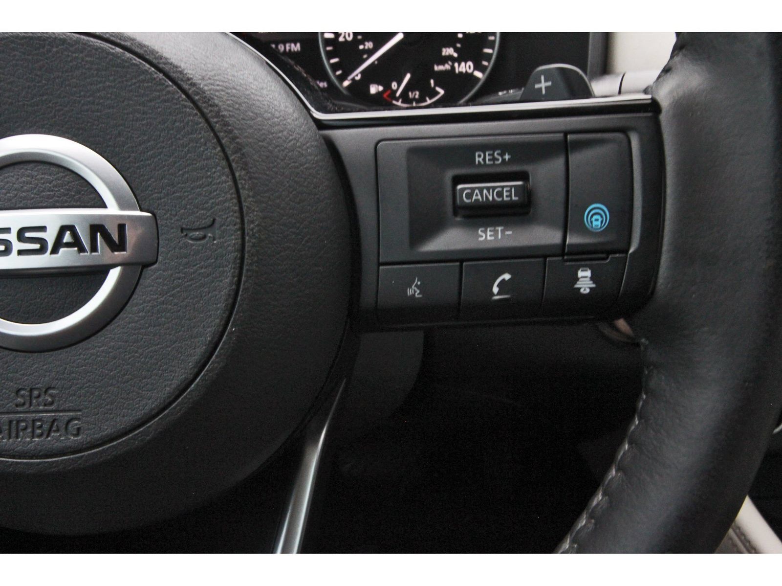 Used 2021 Nissan Rogue SL w/ Premium Package FWD image 19