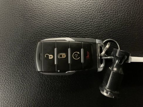 Used 2023 RAM 1500 Big Horn AWD/4WD image 30