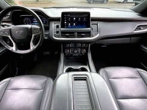 Used 2022 Chevrolet Tahoe Z71 w/ Luxury Package image 7