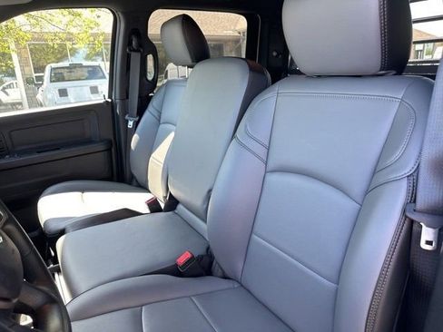 New 2024 RAM 5500 Tradesman w/ Chrome Appearance Group image 21