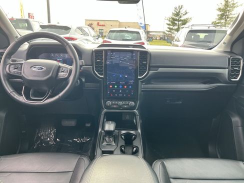 Used 2024 Ford Ranger Lariat w/ FX4 Off-Road Package image 23