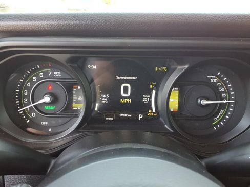 Used 2025 Jeep Wrangler Unlimited Sport S 4xe AWD/4WD image 37