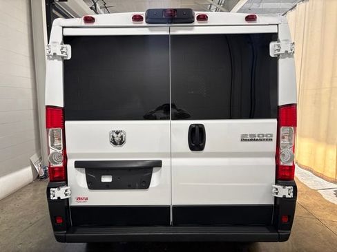 Used 2025 RAM ProMaster 2500 w/ U-Haul Equipment Group FWD image 6
