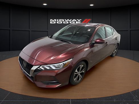 Used 2021 Nissan Sentra SV FWD image 2