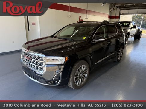 Used 2023 GMC Acadia Denali w/ Denali Ultimate Package image 31