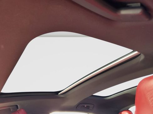 Used 2023 Porsche Panamera Platinum Edition image 31