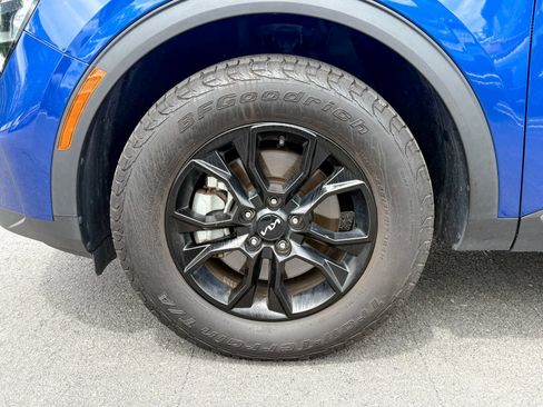Certified 2023 Kia Sportage X-Pro AWD/4WD image 11