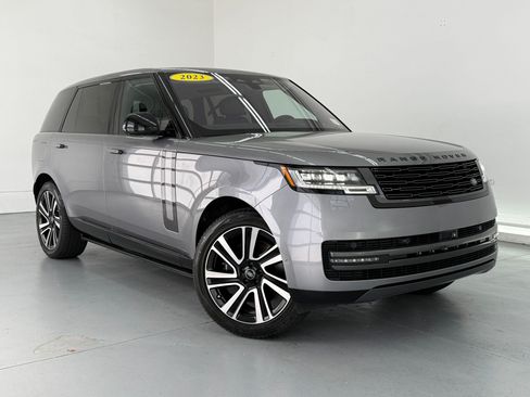 Used 2023 Land Rover Range Rover Long Wheelbase SE AWD/4WD image 6