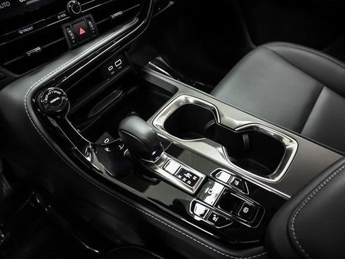 Certified 2025 Lexus NX 350 AWD w/ Premium Package image 17