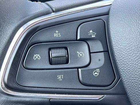 Used 2023 Buick Encore GX Essence w/ Advanced Technology Package AWD/4WD image 19