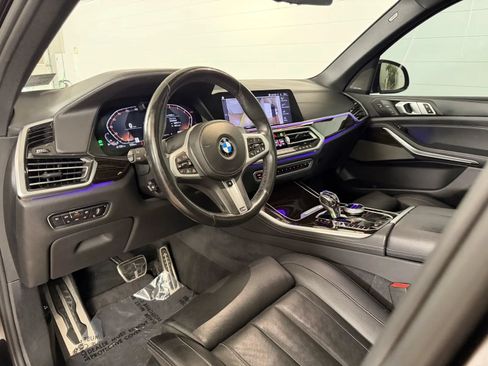 Used 2019 BMW X5 xDrive50i w/ M Sport Package AWD/4WD image 11