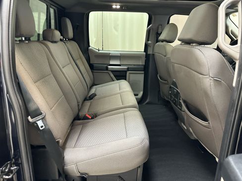 Used 2021 Ford F350 XLT w/ XLT Premium Package image 21