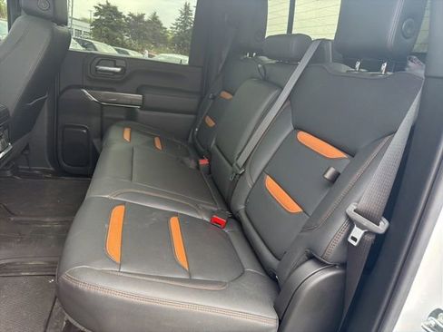 Used 2023 GMC Sierra 2500 AT4 w/ AT4 Preferred Package AWD/4WD image 19