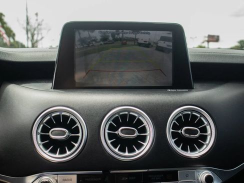 Used 2018 Kia Stinger GT1 AWD/4WD image 30