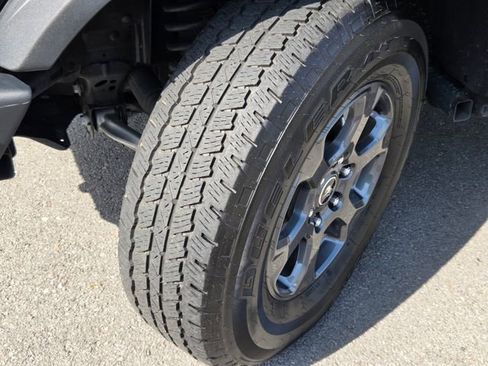 Used 2024 Ford Bronco Big Bend AWD/4WD image 17