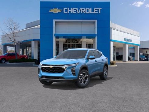 New 2026 Chevrolet Trax LT image 8