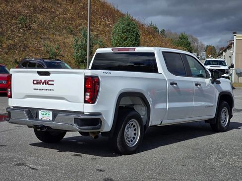 Certified 2024 GMC Sierra 1500 Pro w/ Pro Value Package image 18