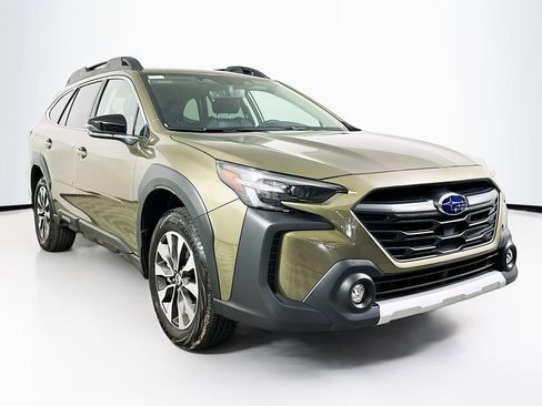 Used 2025 Subaru Outback Limited w/ Popular Package #2 AWD/4WD image 2
