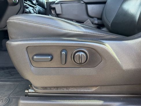 Used 2022 Chevrolet Silverado 2500 LTZ image 10