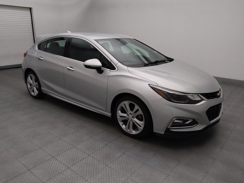 Used 2018 Chevrolet Cruze Premier w/ RS Package FWD image 11