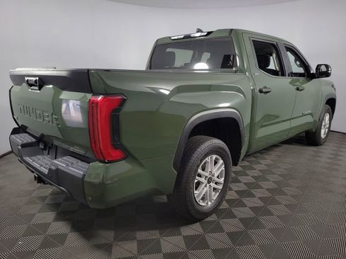 Used 2023 Toyota Tundra SR5 w/ SR5 Convenience Package AWD/4WD image 8