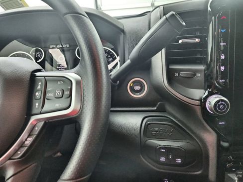 New 2026 RAM 2500 Tradesman AWD/4WD image 29